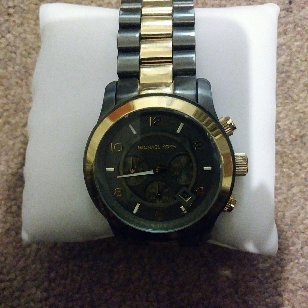 **Sale** Michael Lot - Gun metal unisex watch